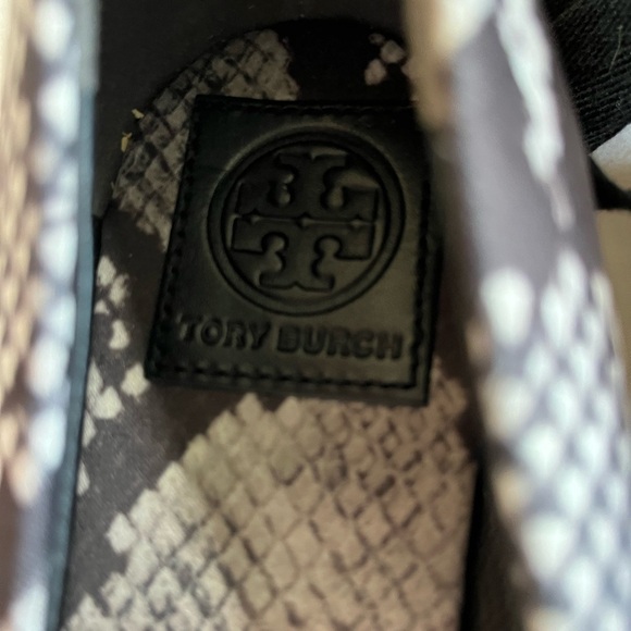 Tory Burch Heather Lace Up Wedge Espadrille Printed Satin Snake Print Sz 9.5 EUC - Picture 4 of 11